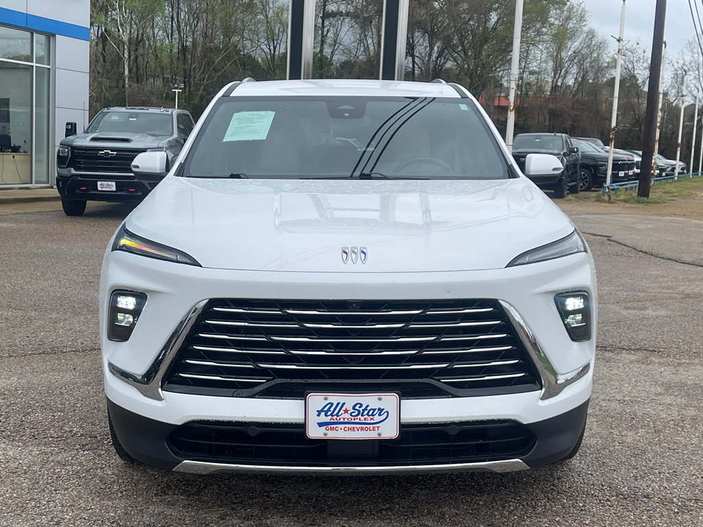 Used 2025 Buick Enclave Preferred image 14