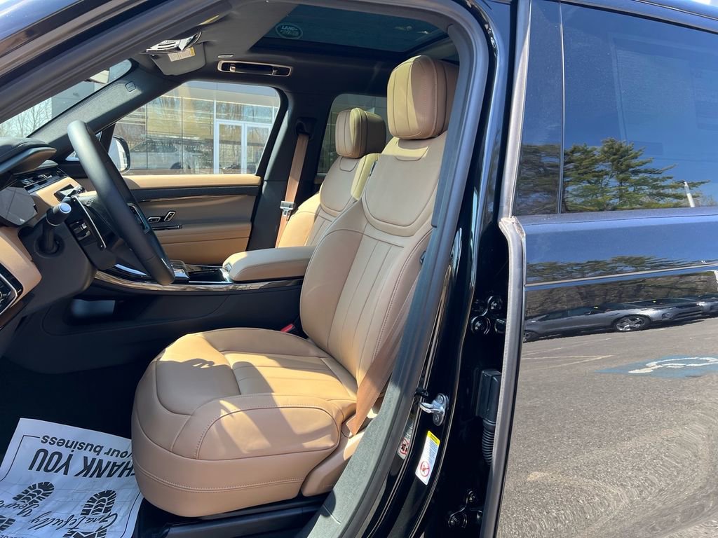 New 2026 Land Rover Range Rover Sport SE image 11