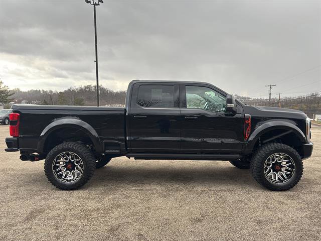 New 2026 Ford F250 Lariat w/ Black Appearance Package image 5