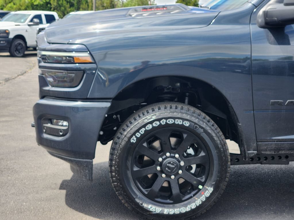 New 2026 RAM 2500 Laramie w/ Night Edition AWD/4WD image 8