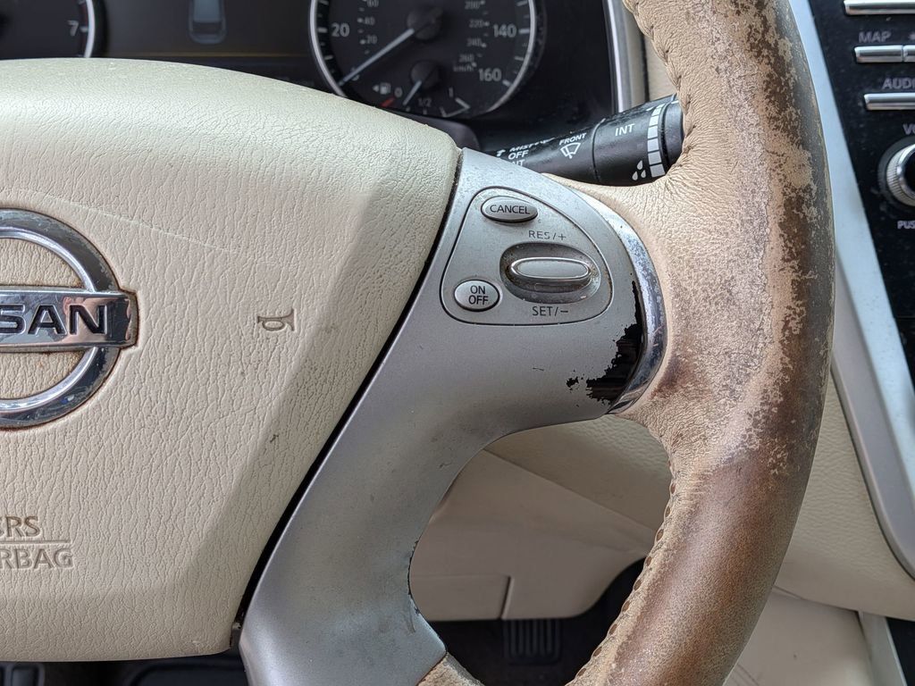 Used 2016 Nissan Murano SV image 20