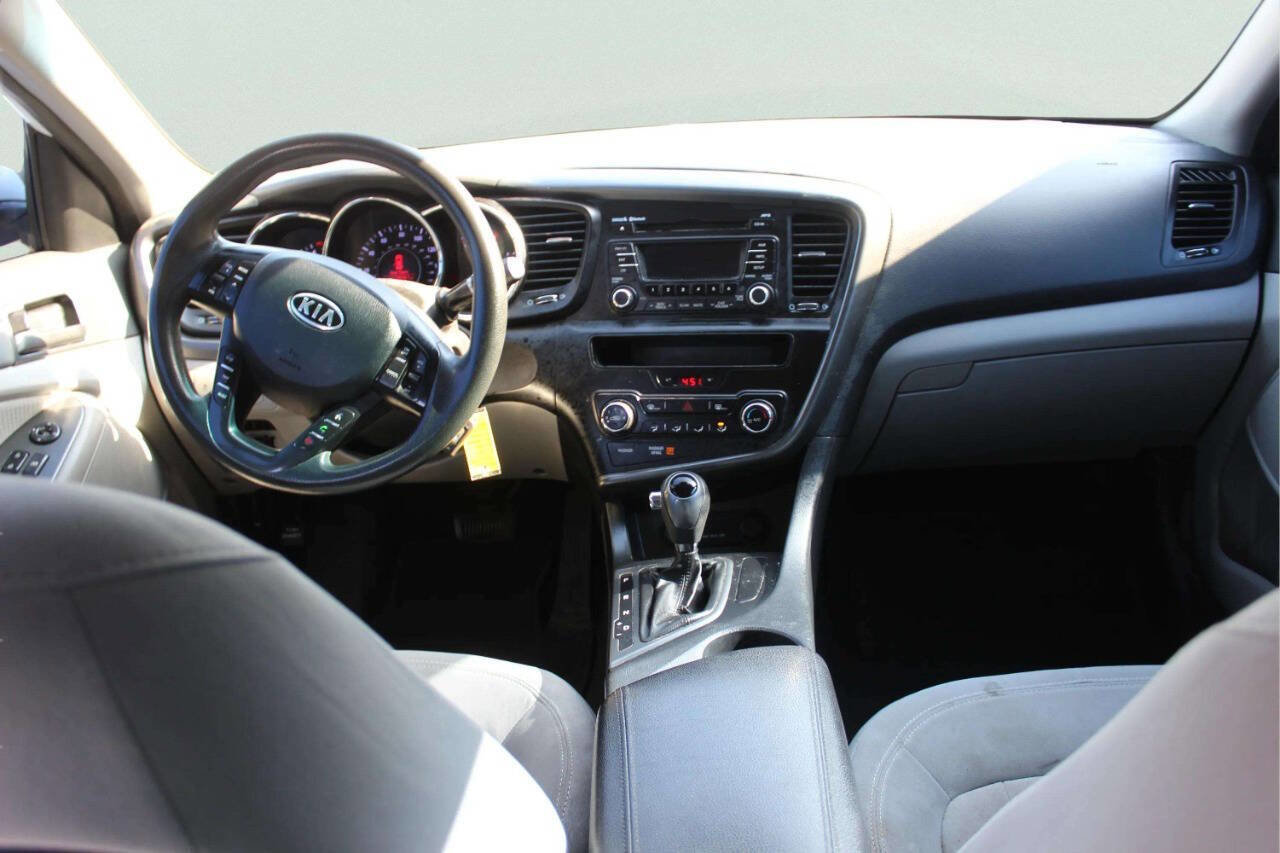 Used 2011 Kia Optima LX FWD image 8