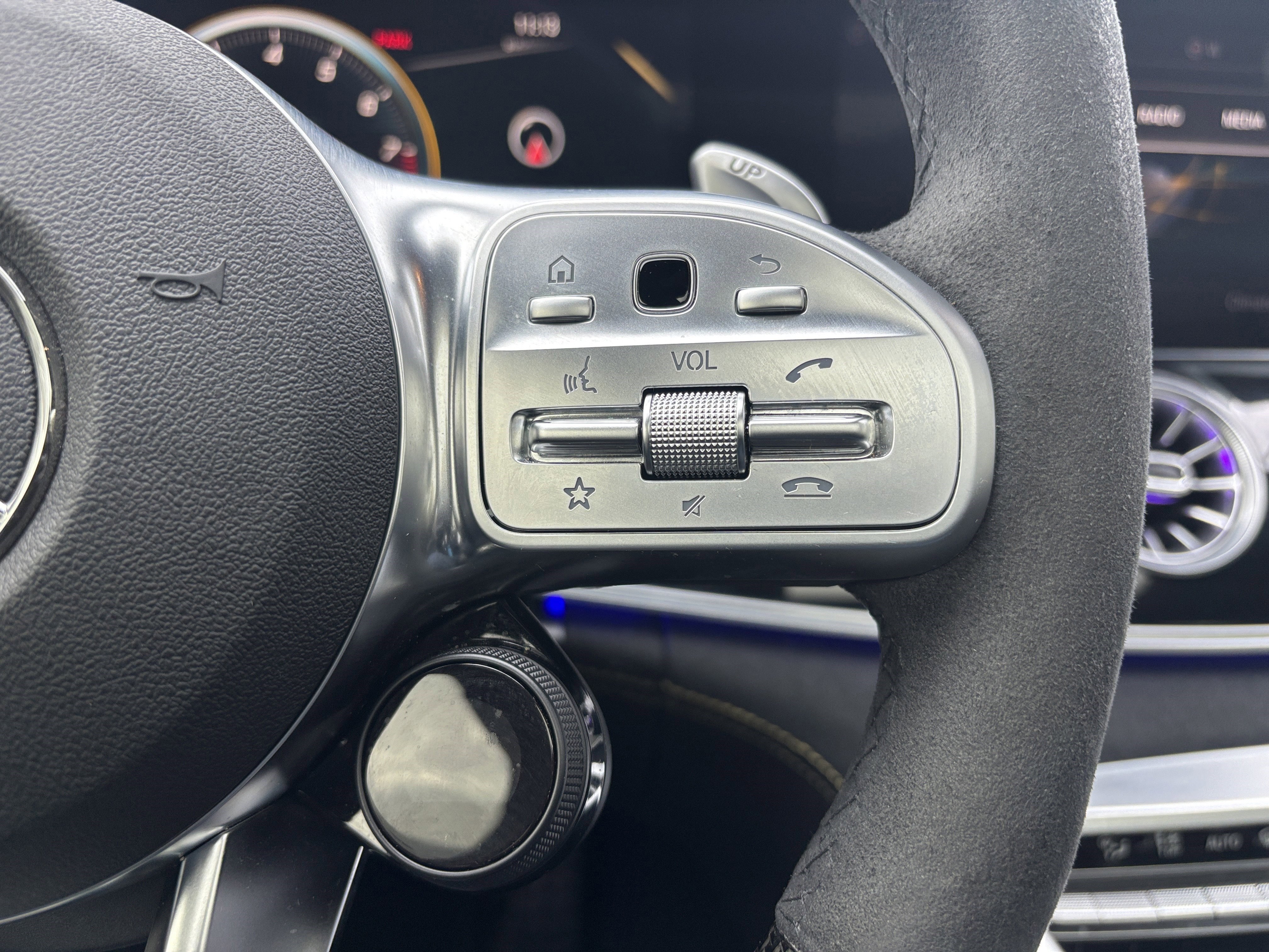 Used 2020 Mercedes-Benz AMG GT 63 image 10