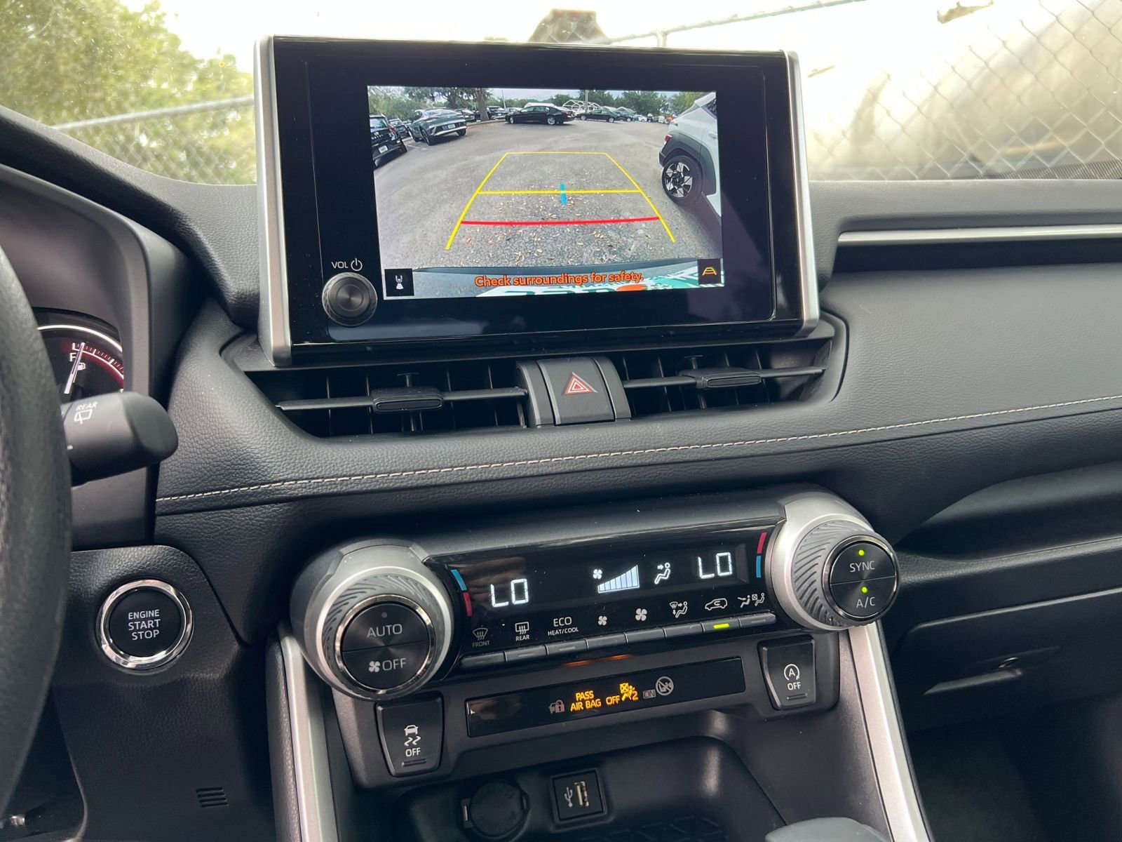 Used 2025 Toyota RAV4 XLE image 17