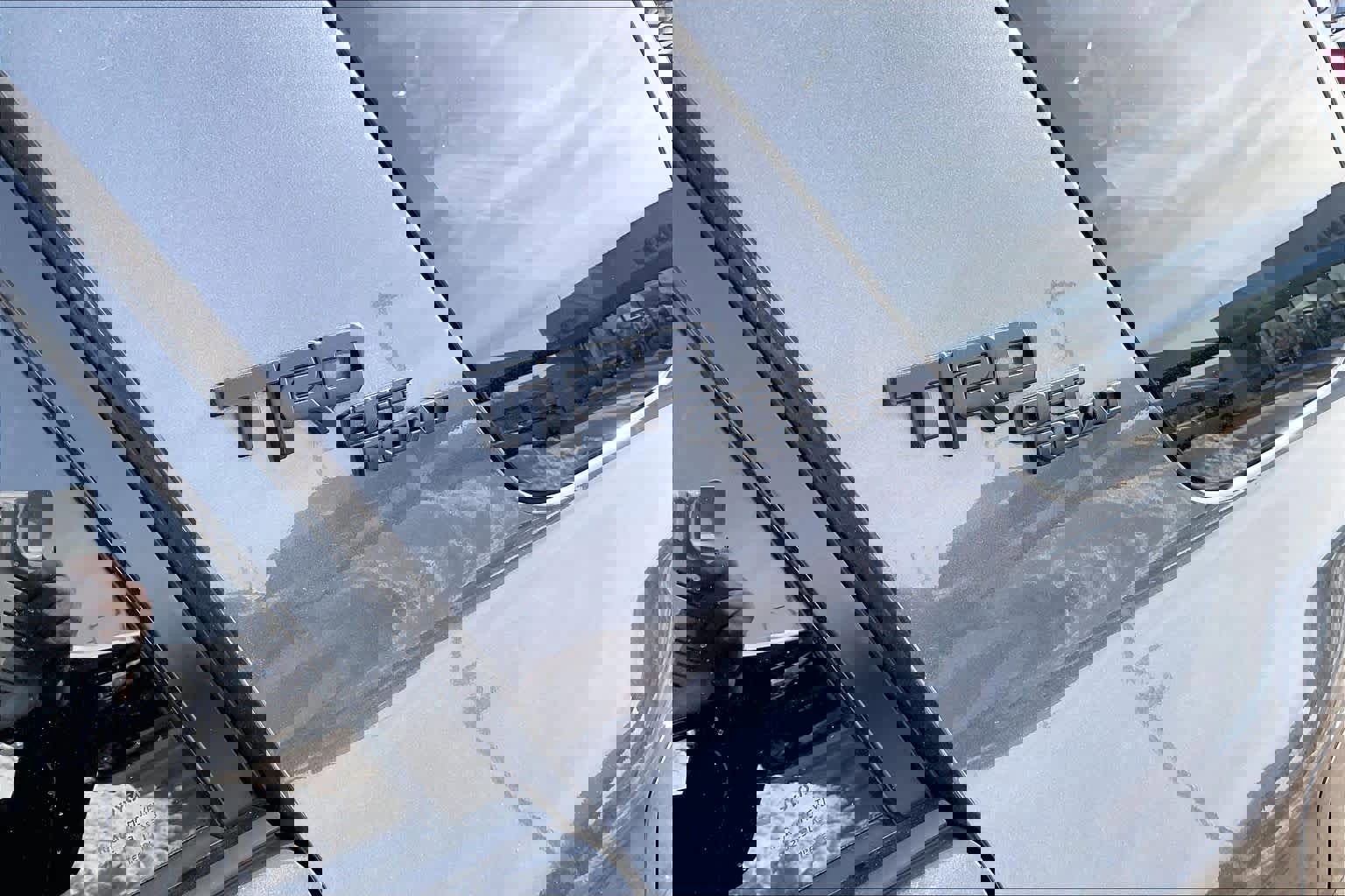 Used 2019 Toyota 4Runner TRD Off-Road Premium image 11