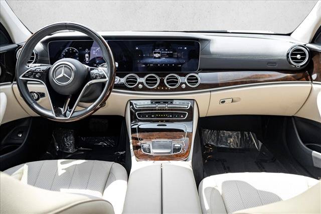 Certified 2022 Mercedes-Benz E 350 4MATIC Sedan image 19