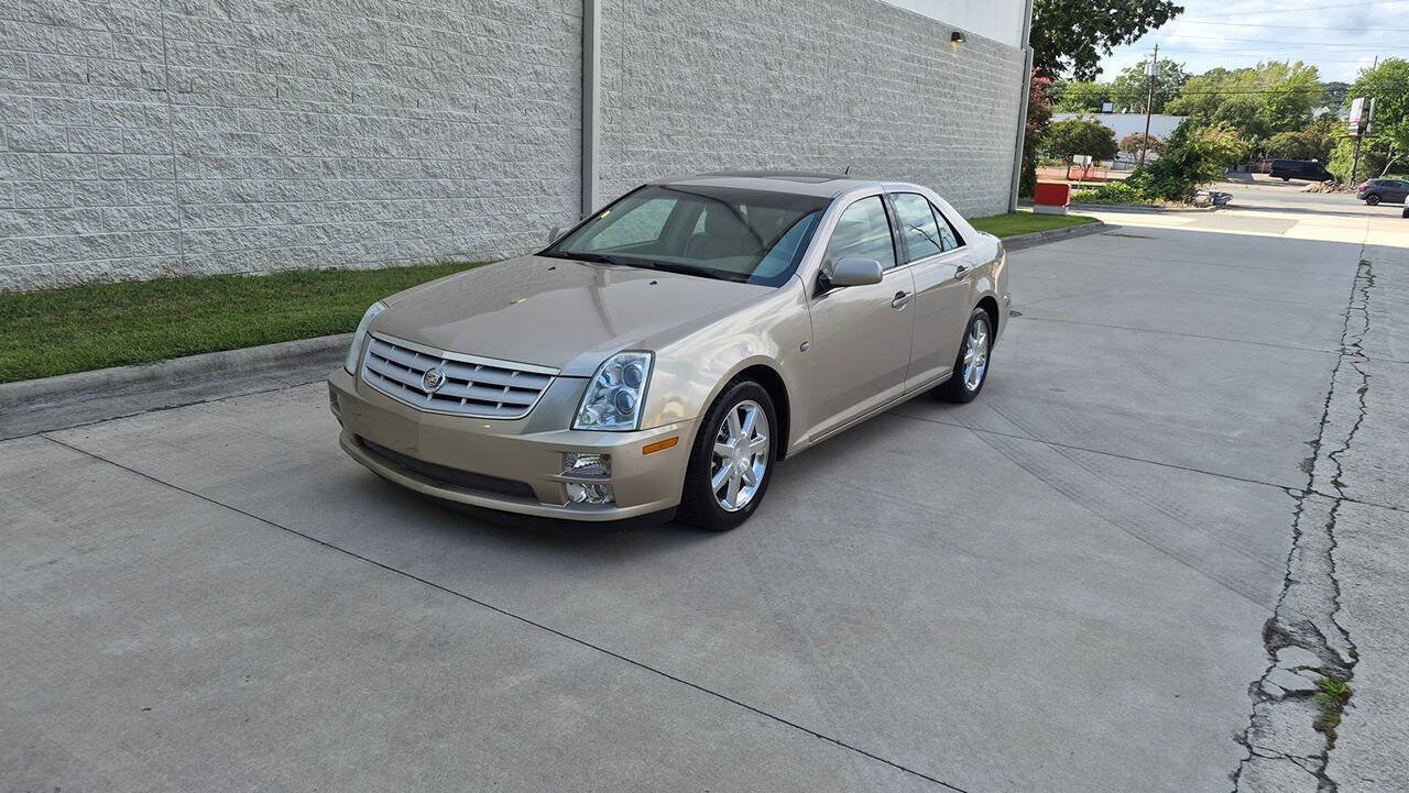 Used 2005 Cadillac STS w/ Preferred Equipment Group RWD image 2
