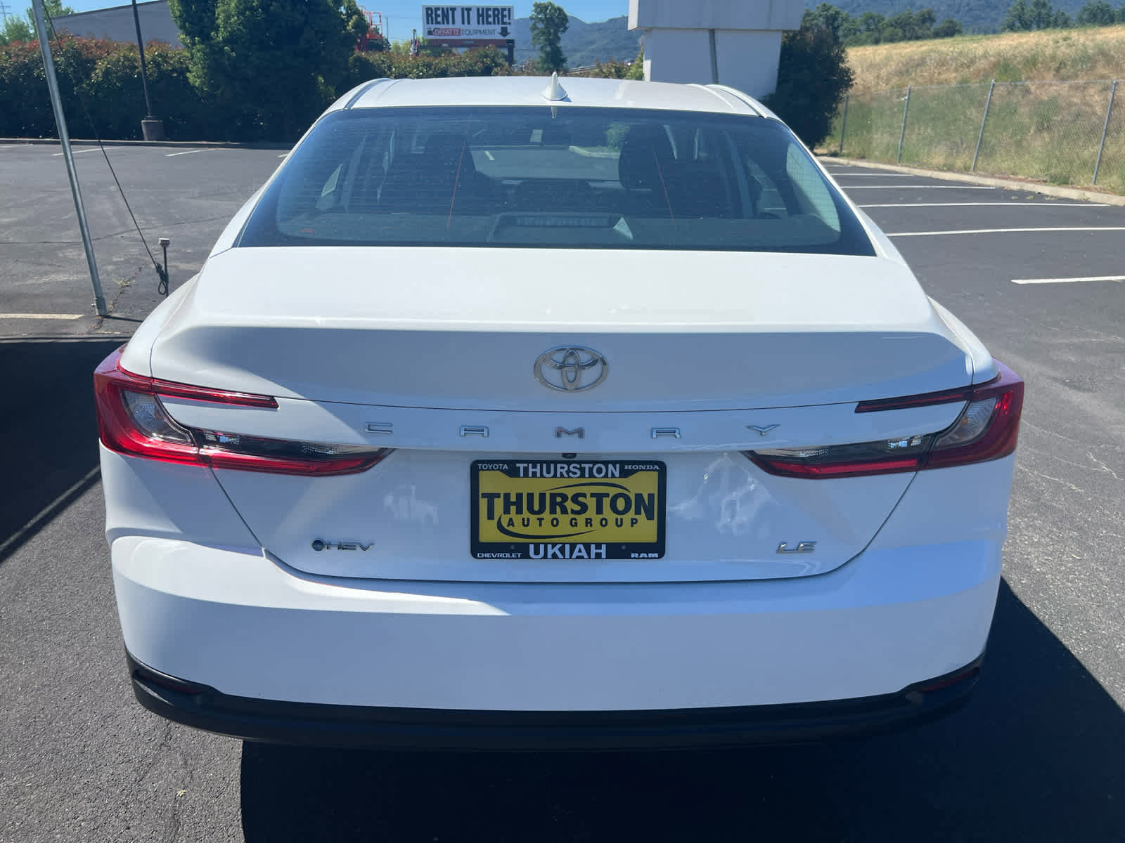 Used 2025 Toyota Camry LE FWD image 9