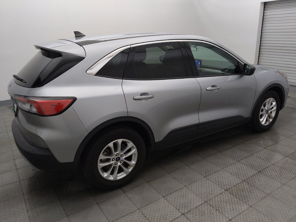 Used 2022 Ford Escape SE FWD image 10