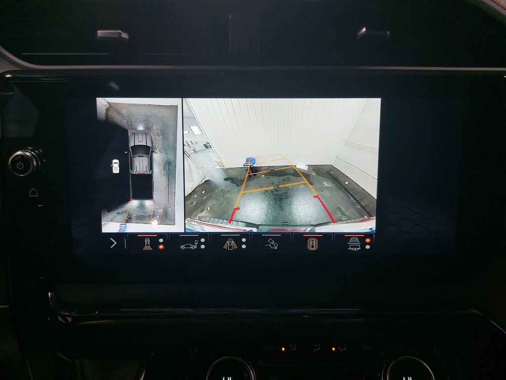 Used 2024 GMC Sierra 3500 AT4 w/ AT4 Premium Plus Package image 25