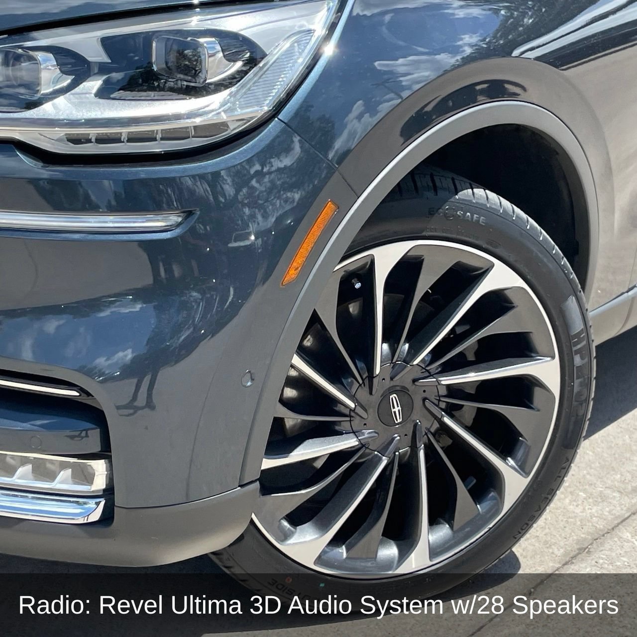 Used 2023 Lincoln Aviator Reserve w/ Equipment Group 201A AWD/4WD image 8