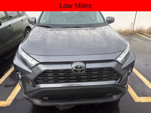 Used 2022 Toyota RAV4 XLE Premium FWD image 1