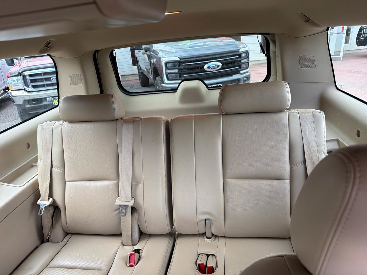Used 2013 Cadillac Escalade ESV Premium AWD/4WD image 6