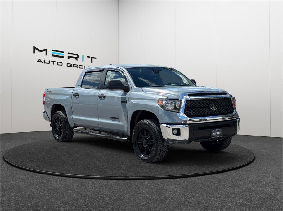 Used 2021 Toyota Tundra SR5 RWD image 1