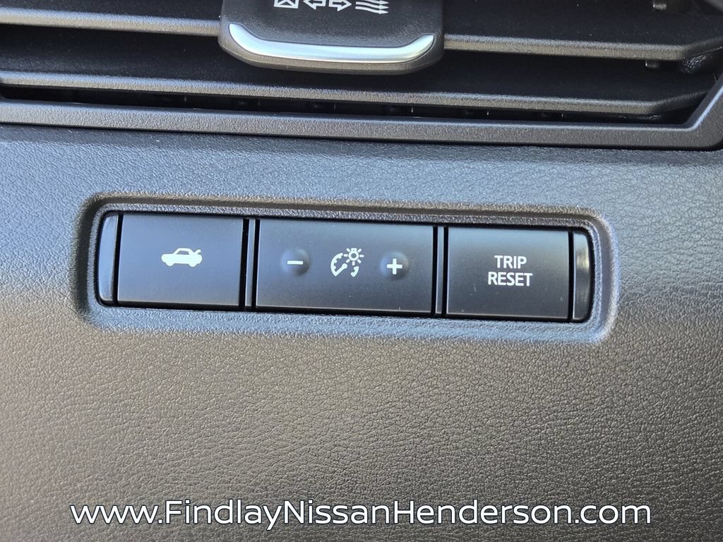 Used 2025 Nissan Altima 2.5 S FWD image 24
