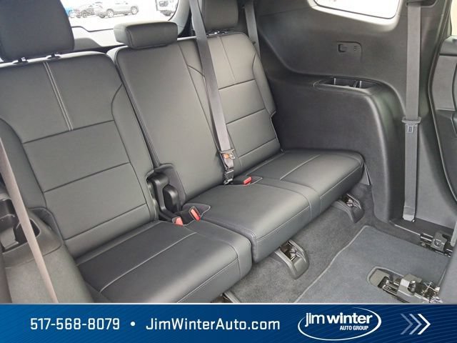 Used 2026 GMC Acadia Elevation w/ Elevation Premium Package AWD/4WD image 14