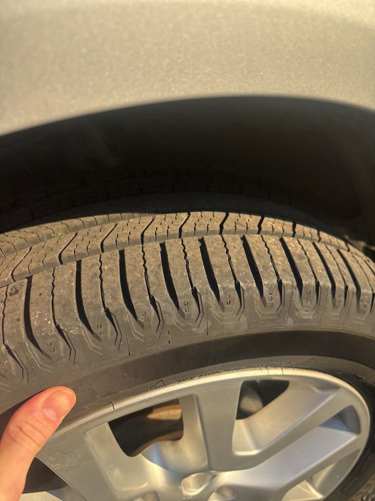 Used 2012 Nissan Rogue SL image 3