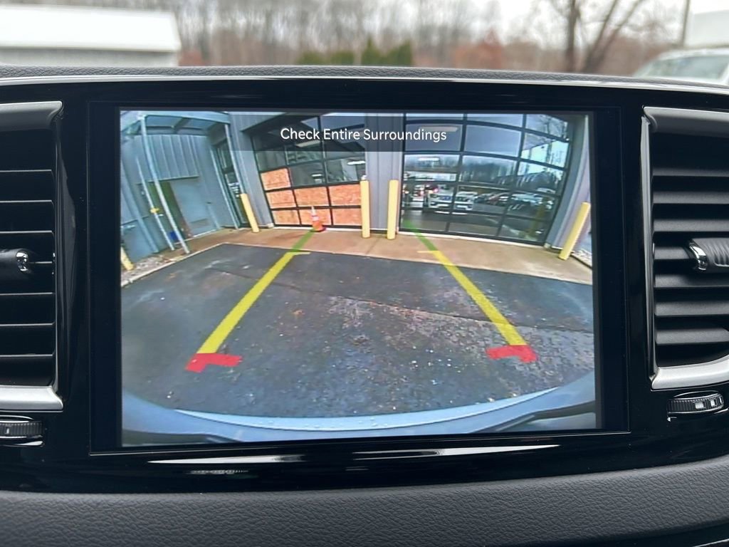 New 2026 Chrysler Voyager LX image 22