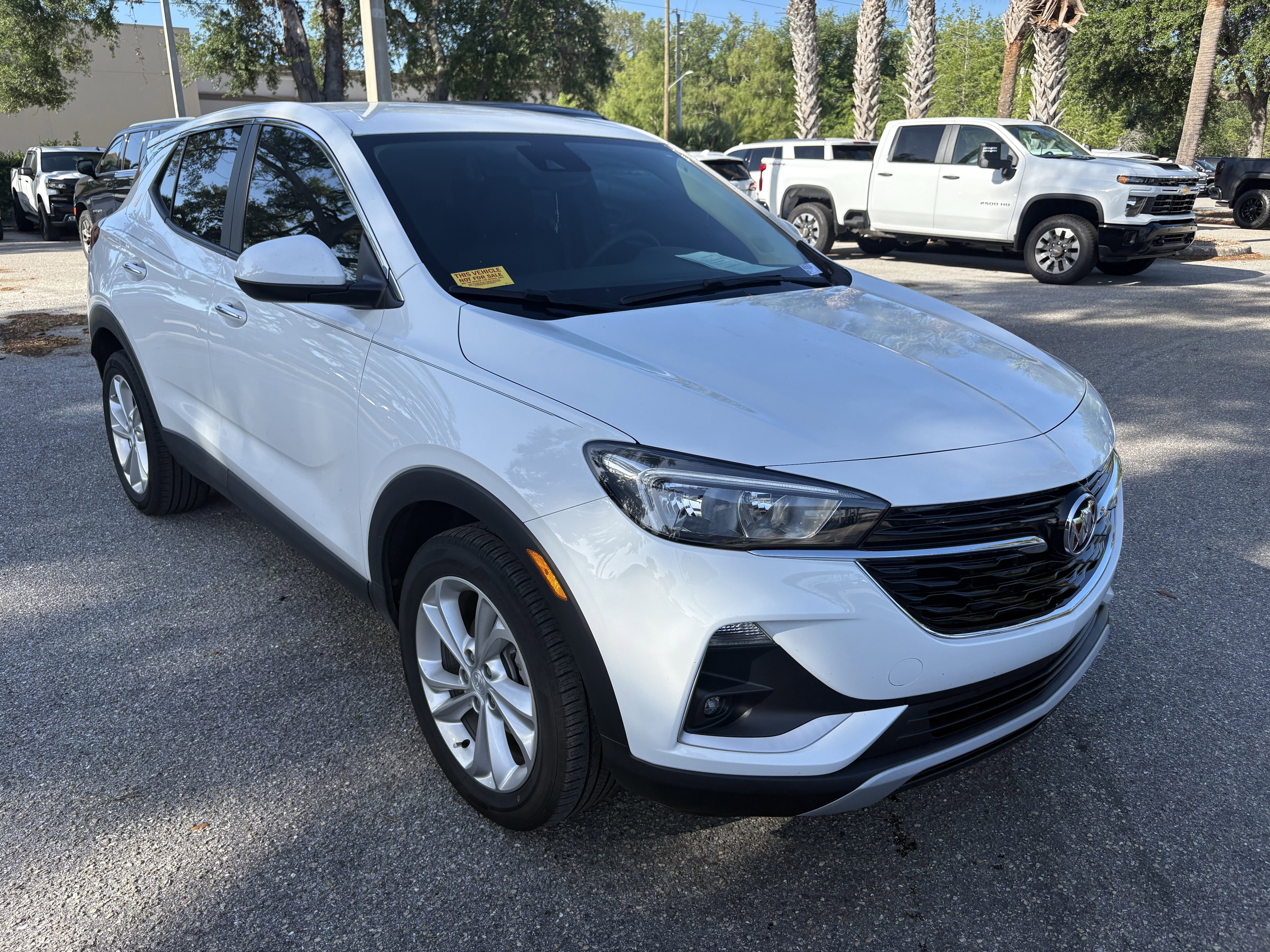 Used 2023 Buick Encore GX Preferred image 1
