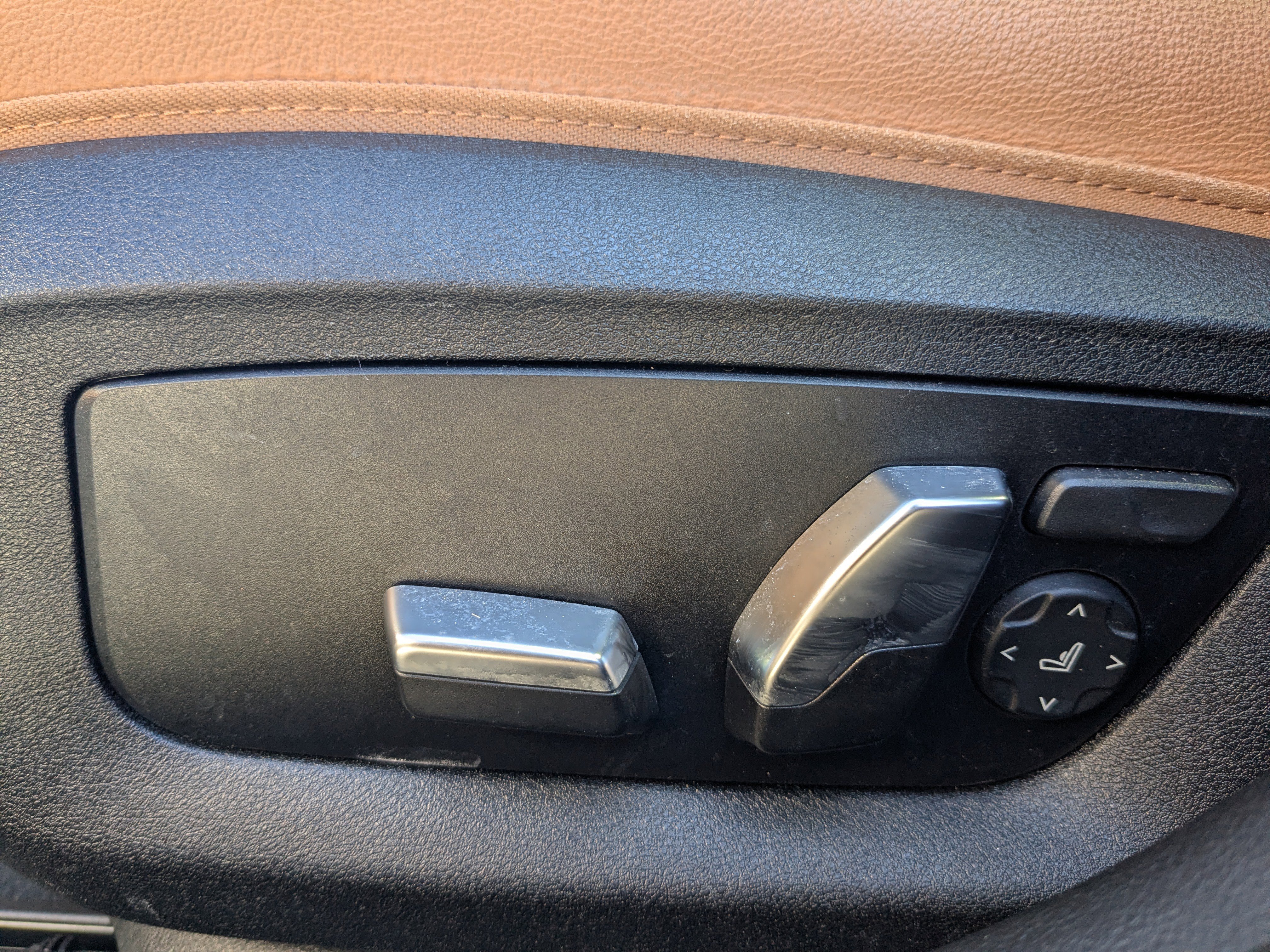 Used 2023 BMW 530i w/ M Sport Package image 20