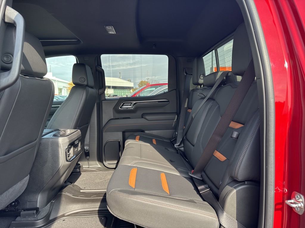 New 2025 GMC Sierra 1500 AT4 w/ AT4 Premium Package image 31