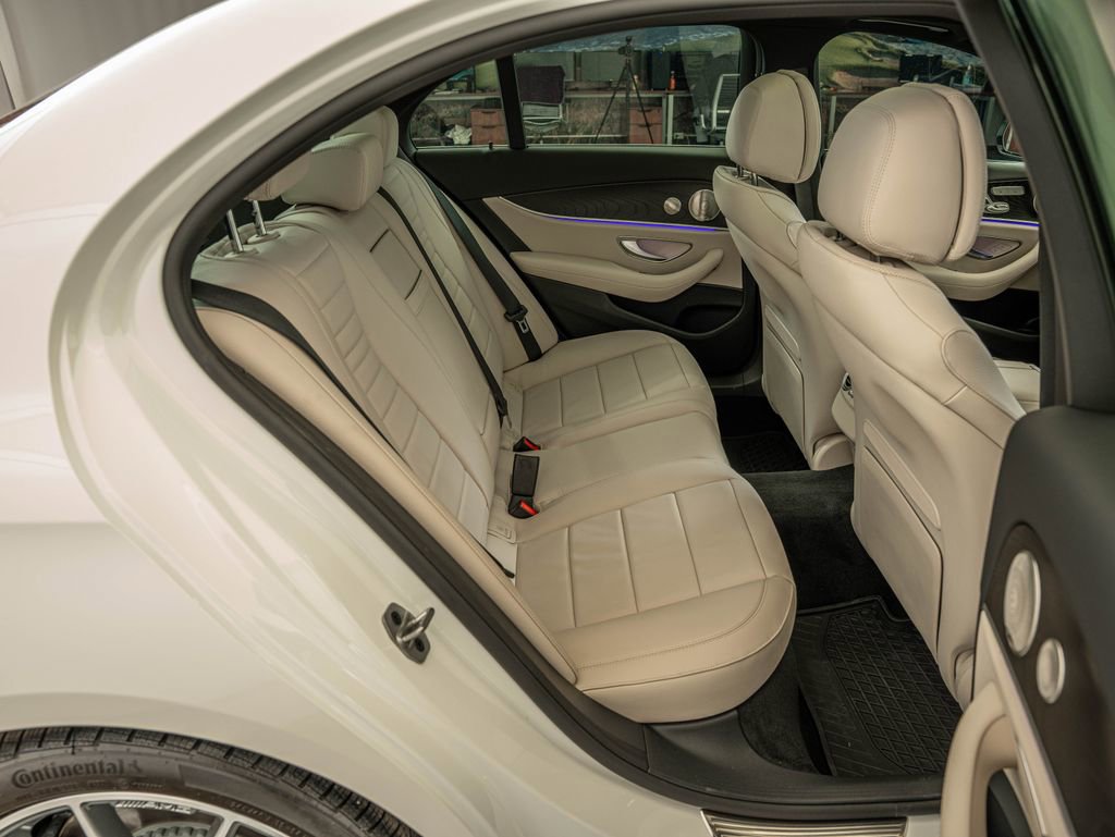 Certified 2022 Mercedes-Benz E 450 4MATIC Sedan image 32
