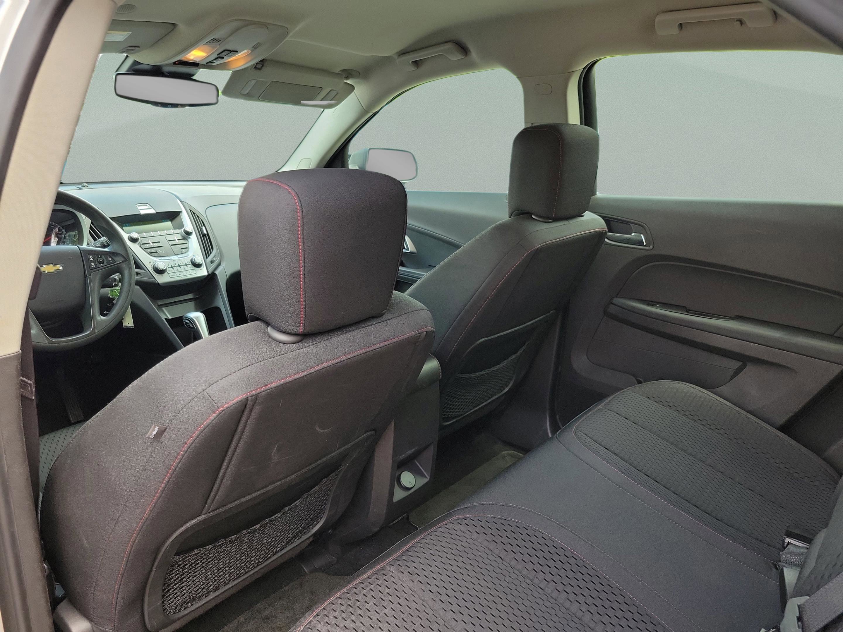 Used 2015 Chevrolet Equinox LS FWD image 12