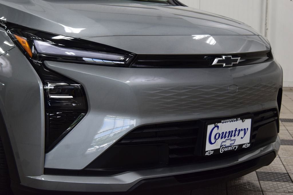 New 2027 Chevrolet Bolt LT FWD image 13