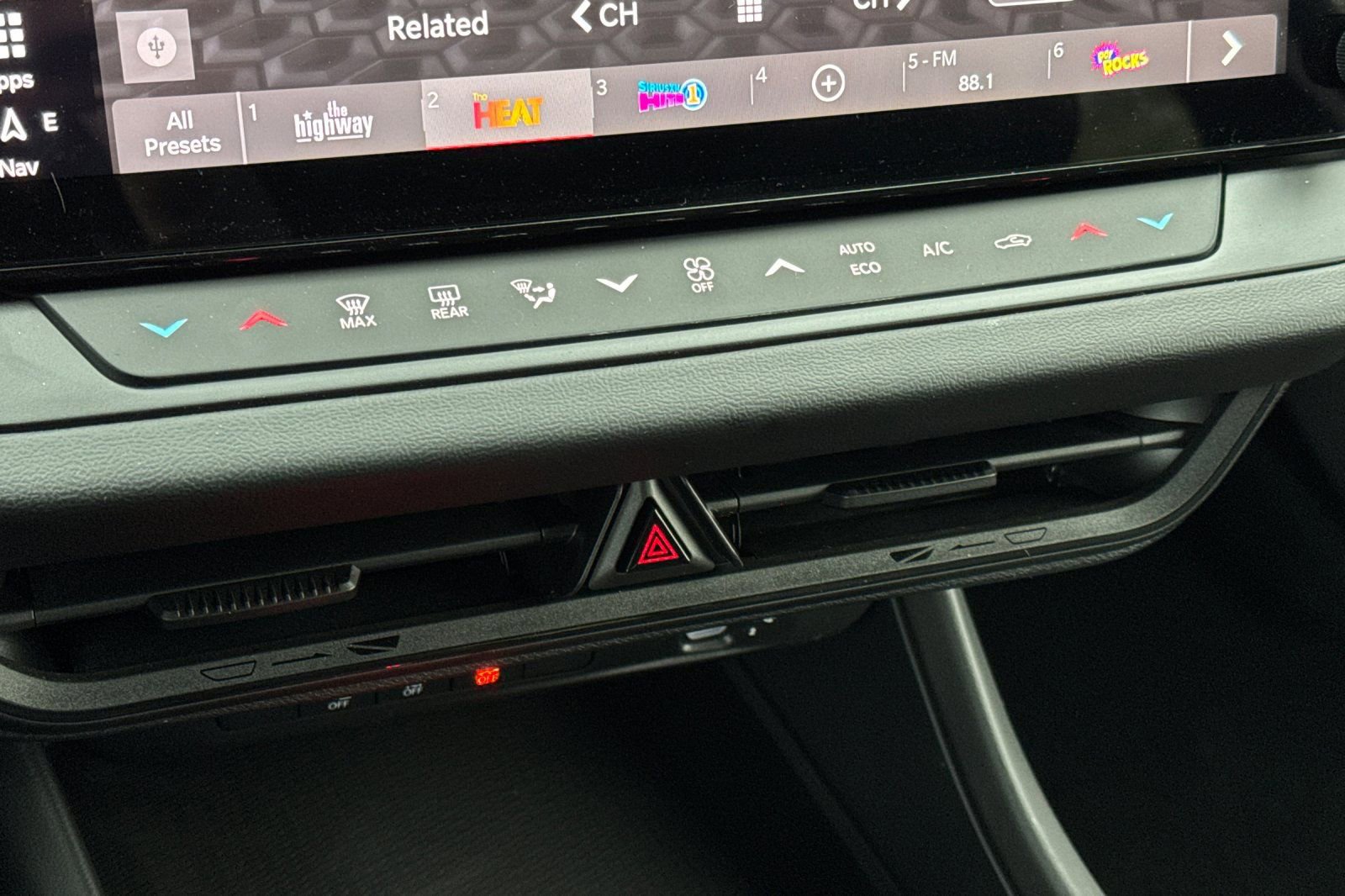 New 2025 Dodge Charger R/T w/ Quick Order Package 25M R/T image 19