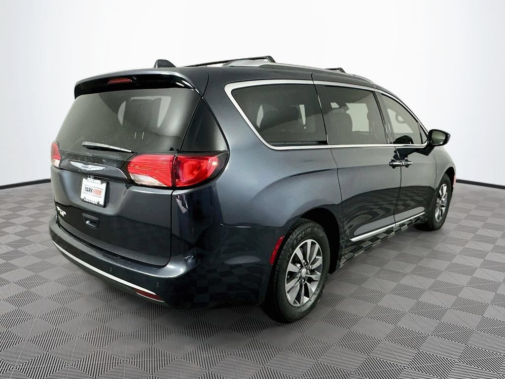 Certified 2020 Chrysler Pacifica Touring-L Plus FWD image 10
