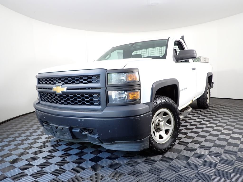 Used 2014 Chevrolet Silverado 1500 W/T w/ Trailering Package AWD/4WD image 2