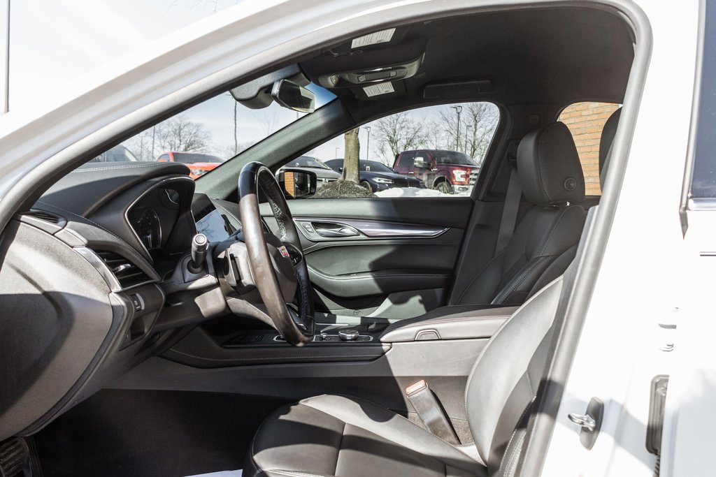 Used 2020 Cadillac CT5 Luxury w/ Cold Weather Package image 29