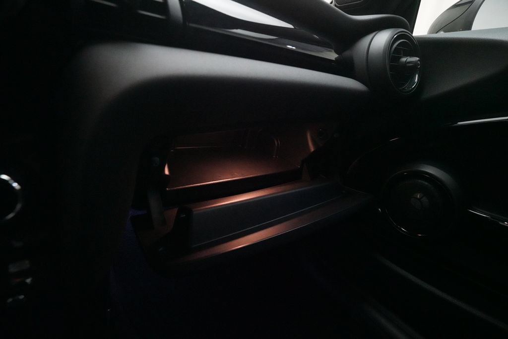 Used 2019 MINI Cooper S w/ Premium Package FWD image 29