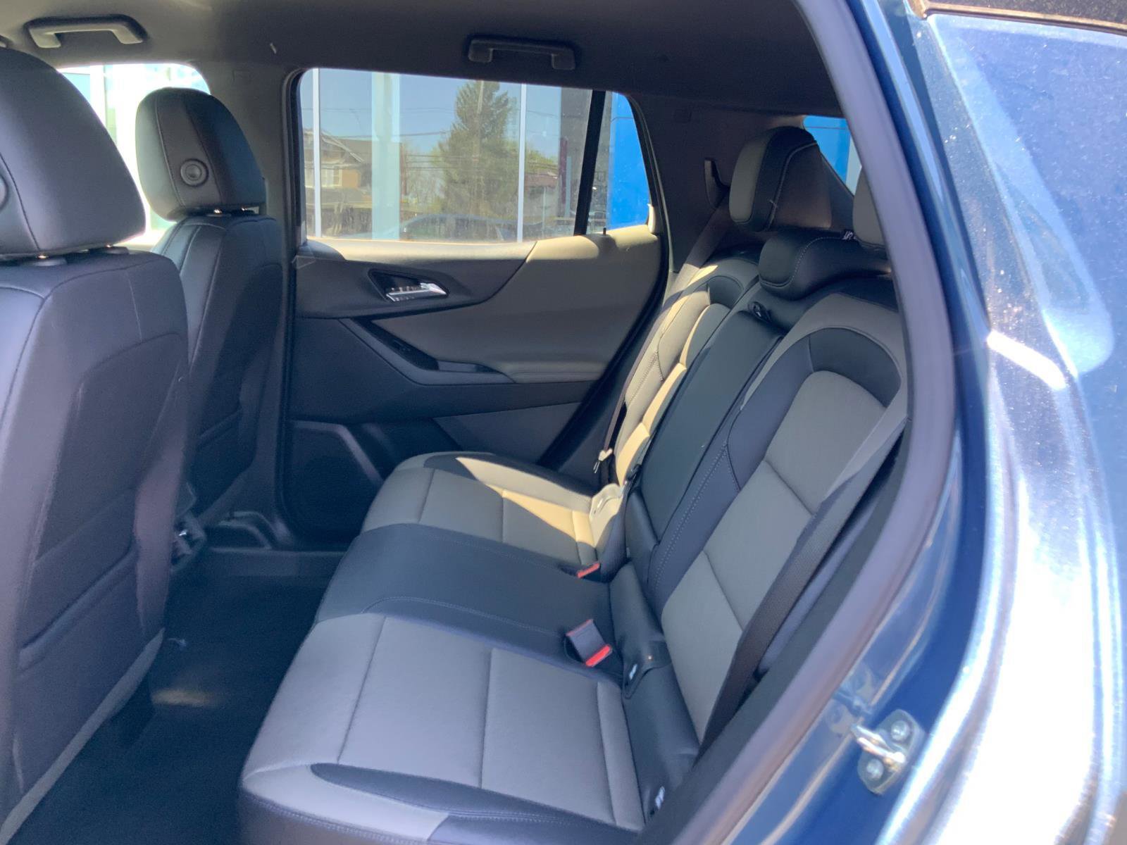 New 2026 Chevrolet Equinox LT image 11