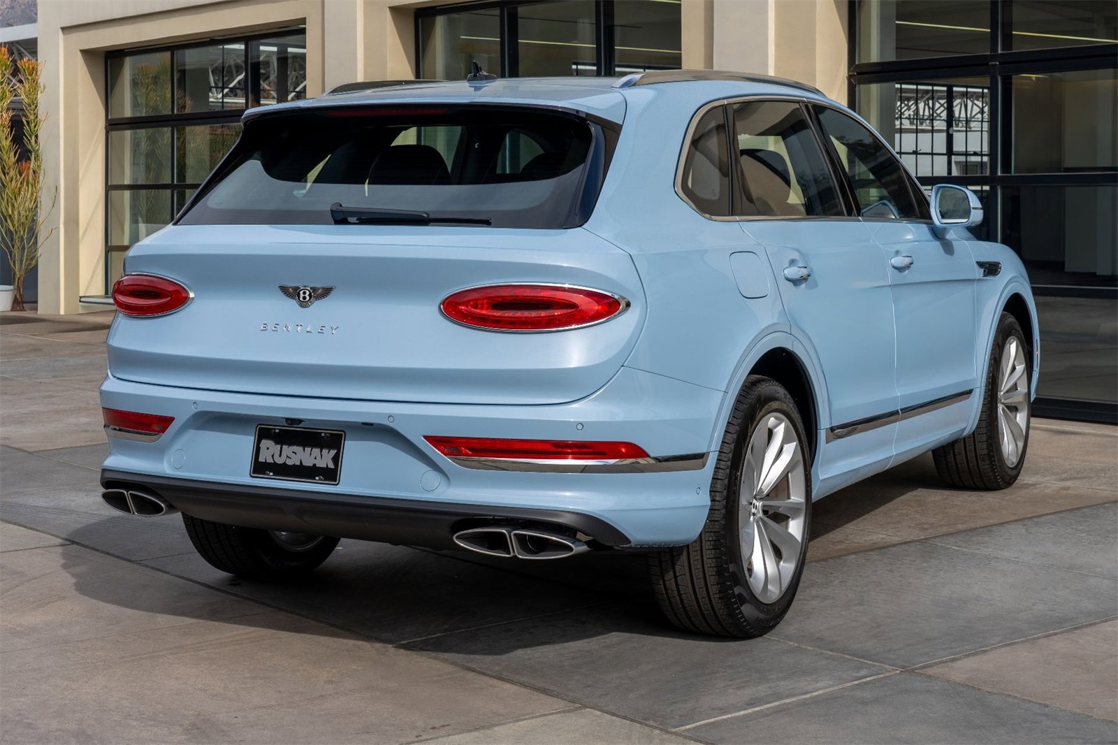 New 2025 Bentley Bentayga image 6