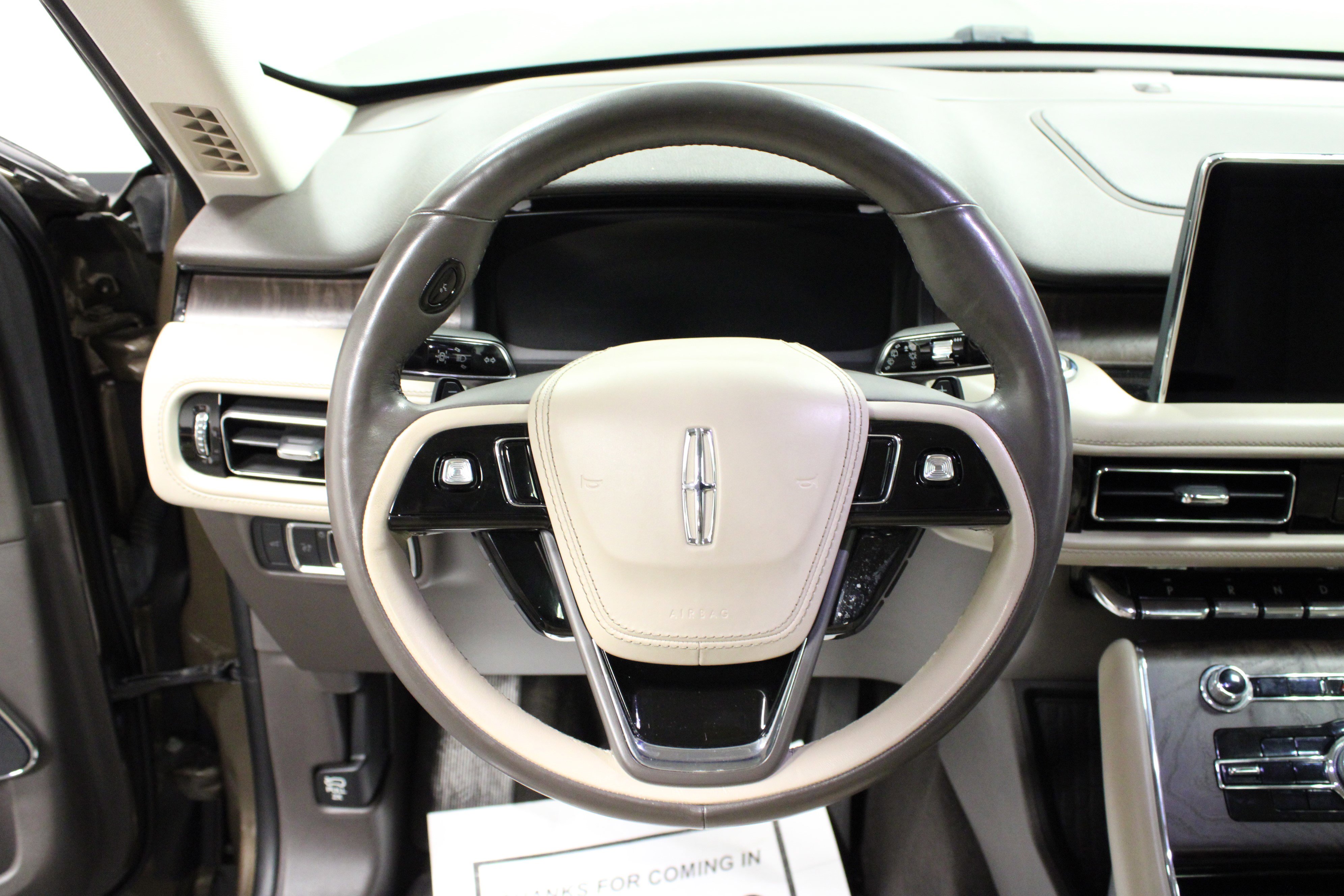 Used 2022 Lincoln Aviator Reserve w/ Elements Package Plus image 18