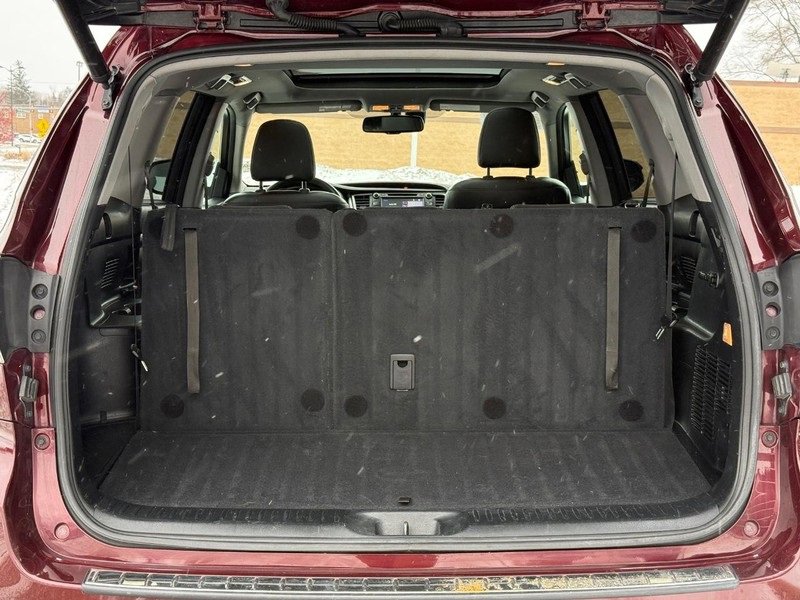 Used 2015 Toyota Highlander Limited Platinum image 9