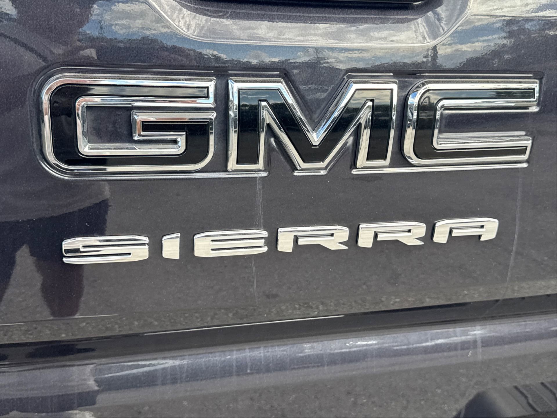 Used 2024 GMC Sierra 1500 Elevation image 18