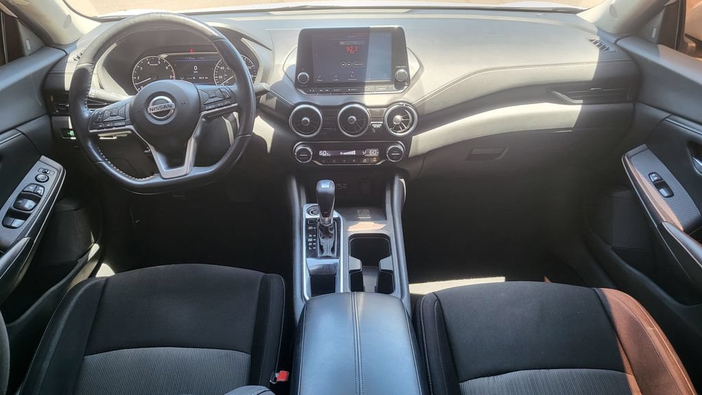 Used 2020 Nissan Sentra SV w/ Electronics Package FWD image 5