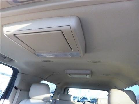 Used 2014 GMC Yukon XL Denali image 15