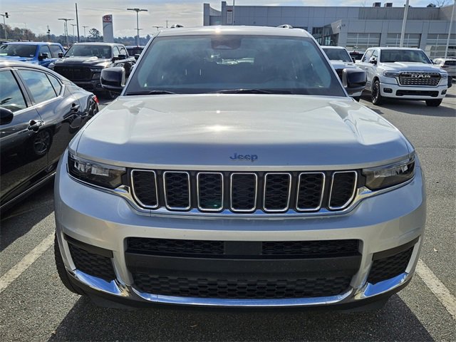 Used 2021 Jeep Grand Cherokee L Laredo w/ Luxury Tech Group I image 2
