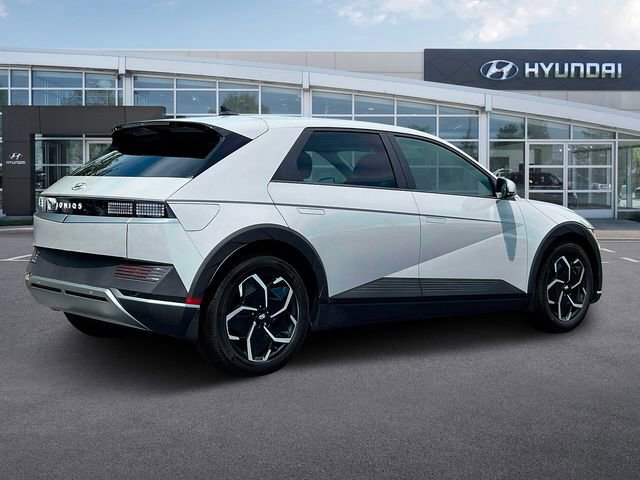 New 2024 Hyundai Ioniq 5 SEL image 7