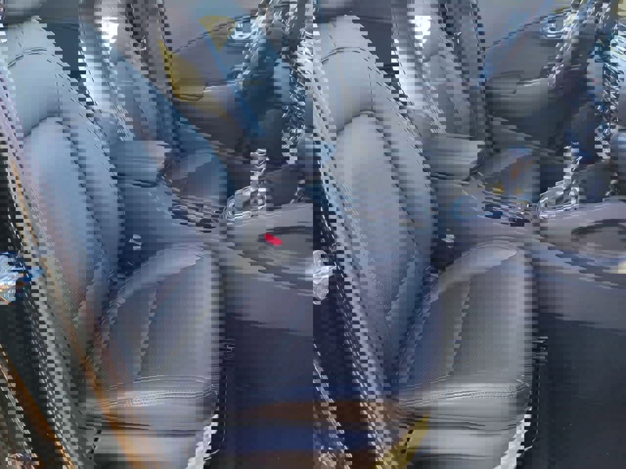 Used 2023 Hyundai Kona Limited w/ Cargo Package image 22