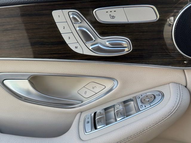 Used 2019 Mercedes-Benz C 300 Sedan image 8