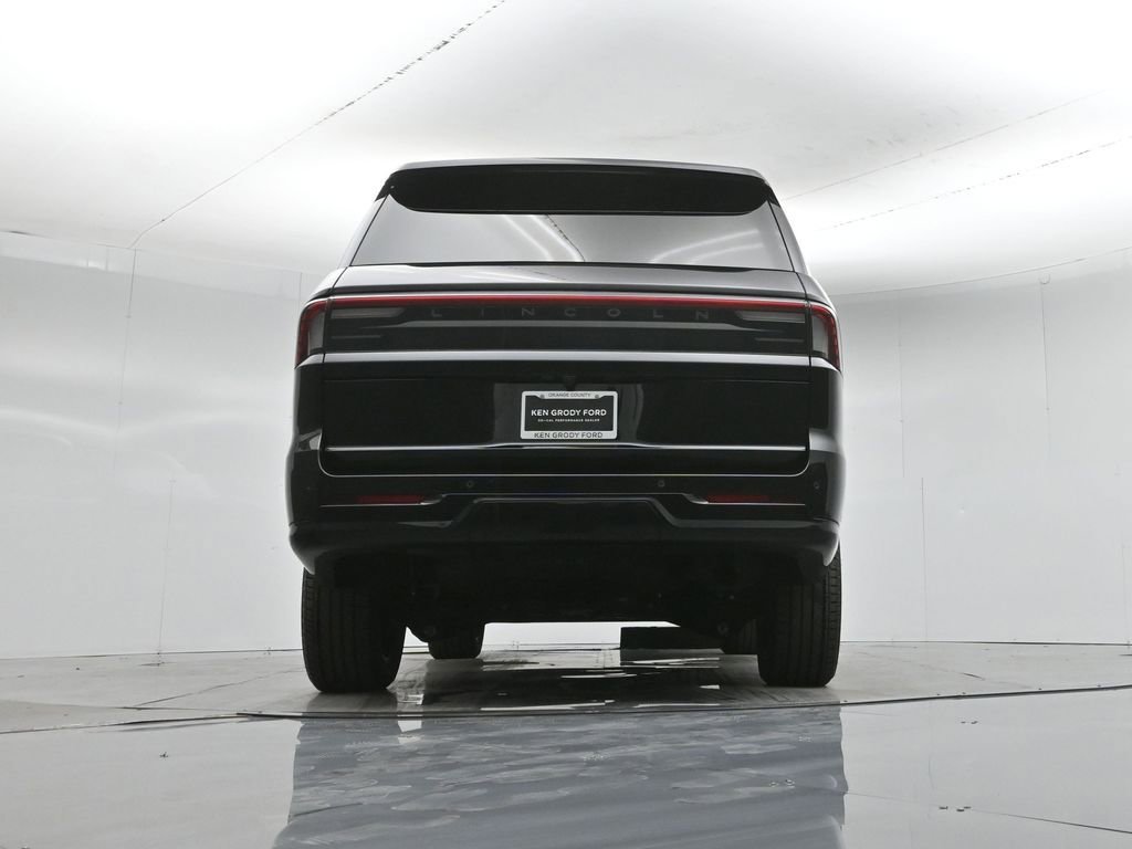 Used 2025 Lincoln Navigator Black Label image 51