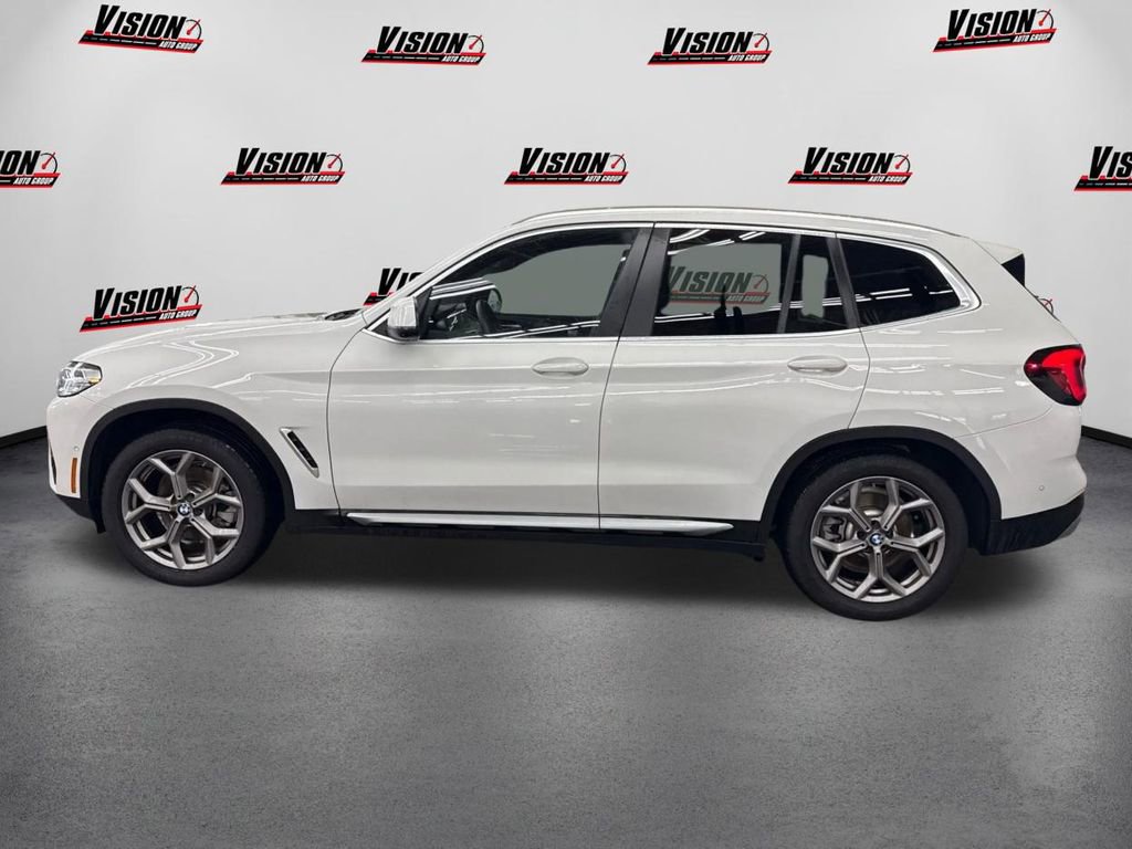 Used 2024 BMW X3 xDrive30i w/ Premium Package w/ZPA image 8