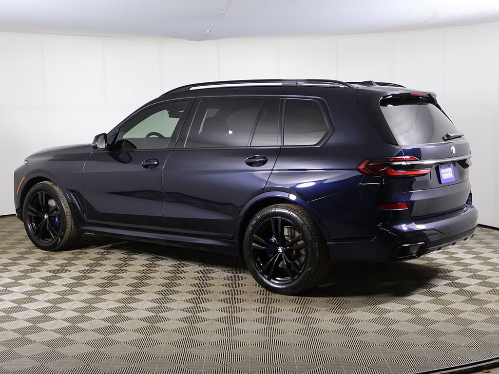 Used 2024 BMW X7 xDrive40i w/ M Sport Package image 14