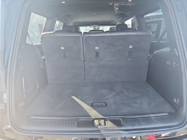 Used 2023 Jeep Wagoneer 4WD image 14