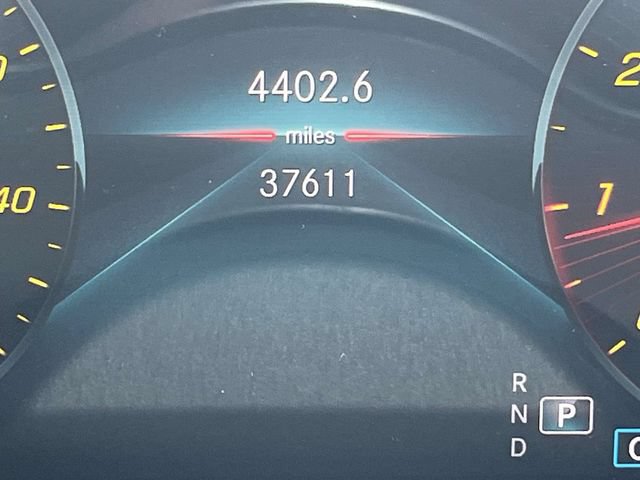 Used 2021 Mercedes-Benz GLB 250 image 25