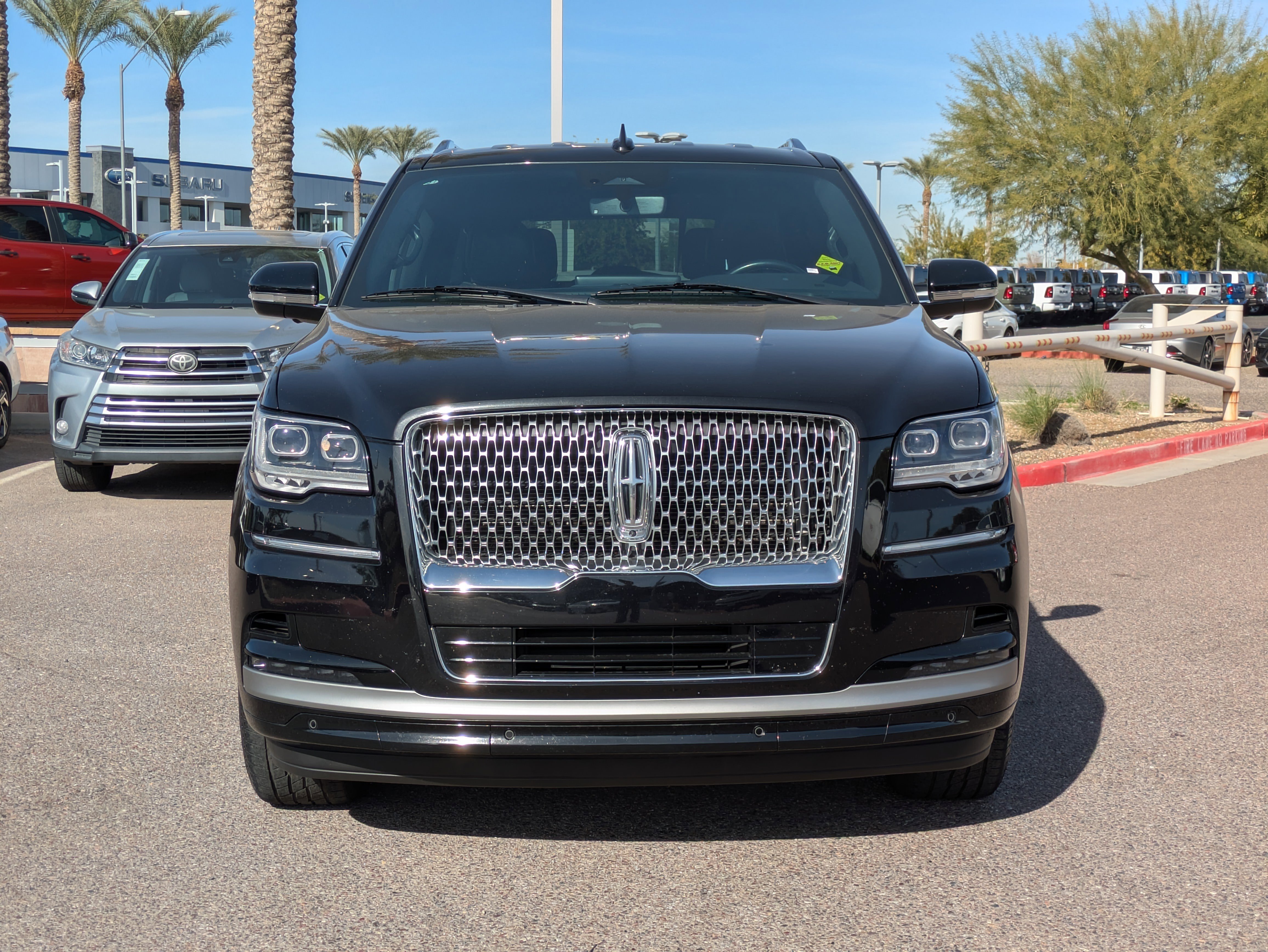 Used 2024 Lincoln Navigator L 4WD image 8